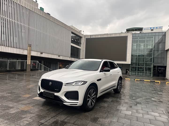 Jaguar F-Pace, 2024 — купить в Ульяновске под ключ