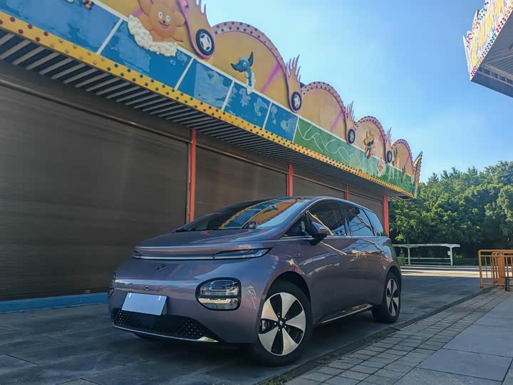 Baojun Yunduo, 2023 — купить в Костроме под ключ