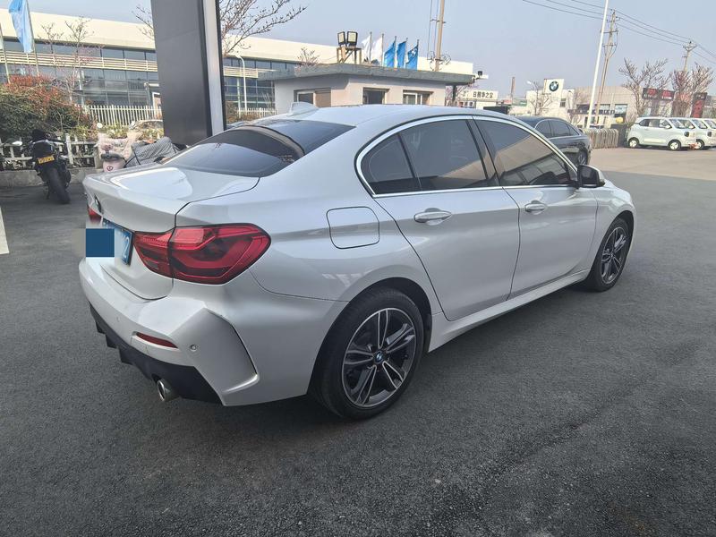 BMW 1 Series, 2023 — фото 4 из 8