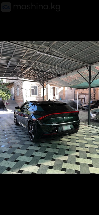 Kia EV6, 2023 — фото 3 из 12