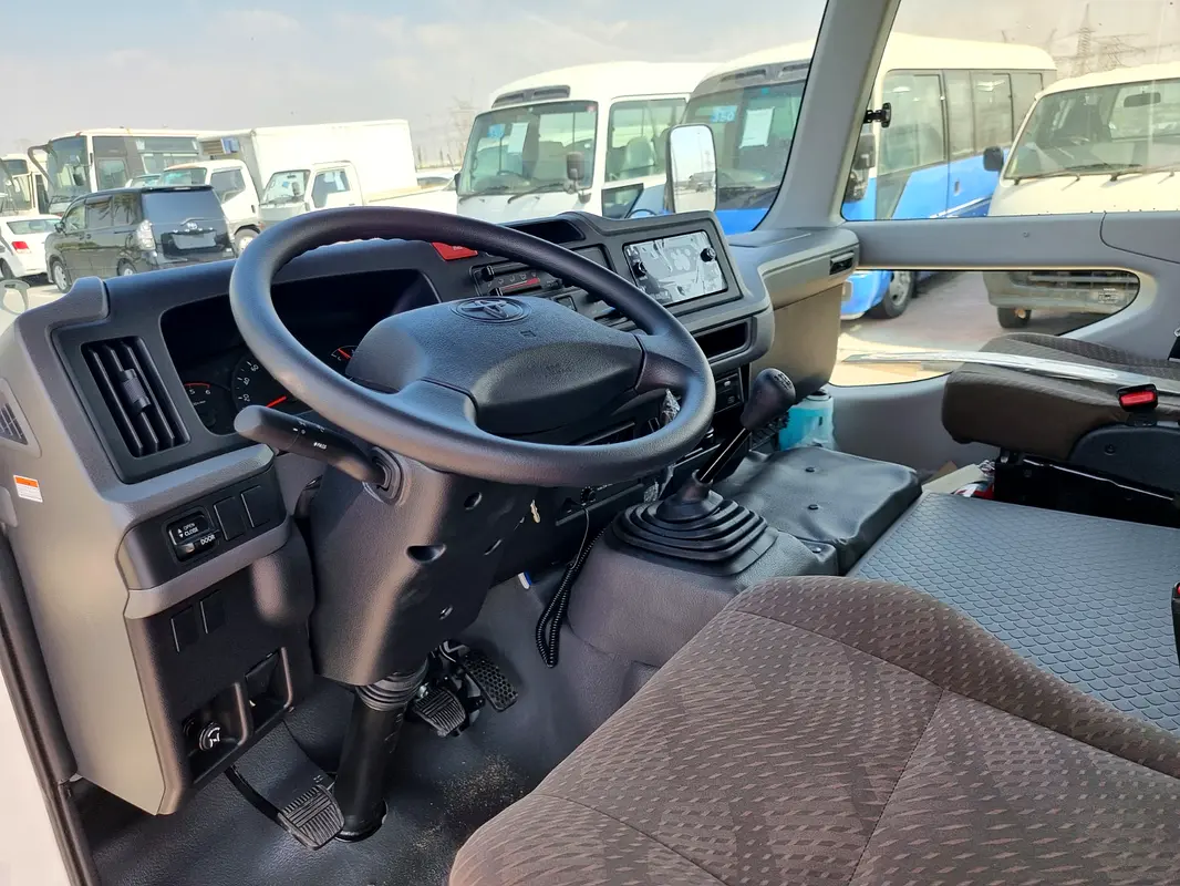 Toyota Coaster, 2025 — фото 4 из 10