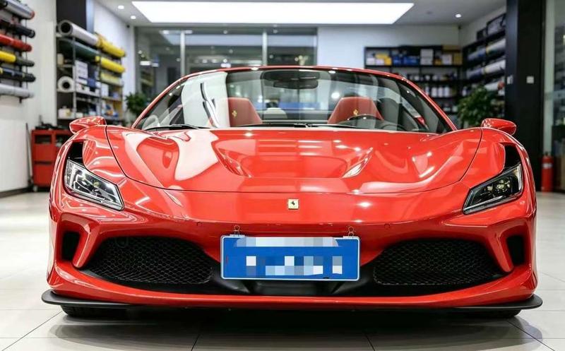 Ferrari F8, 2022 — фото 2 из 9