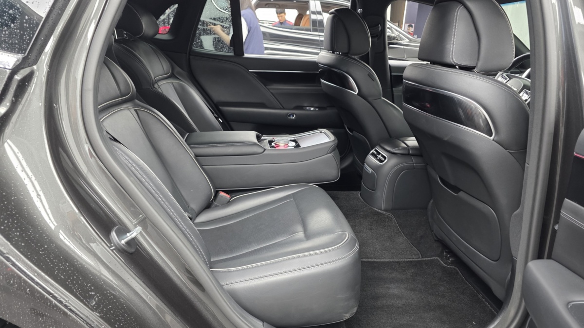 Genesis G90, 2022 — фото 11 из 12