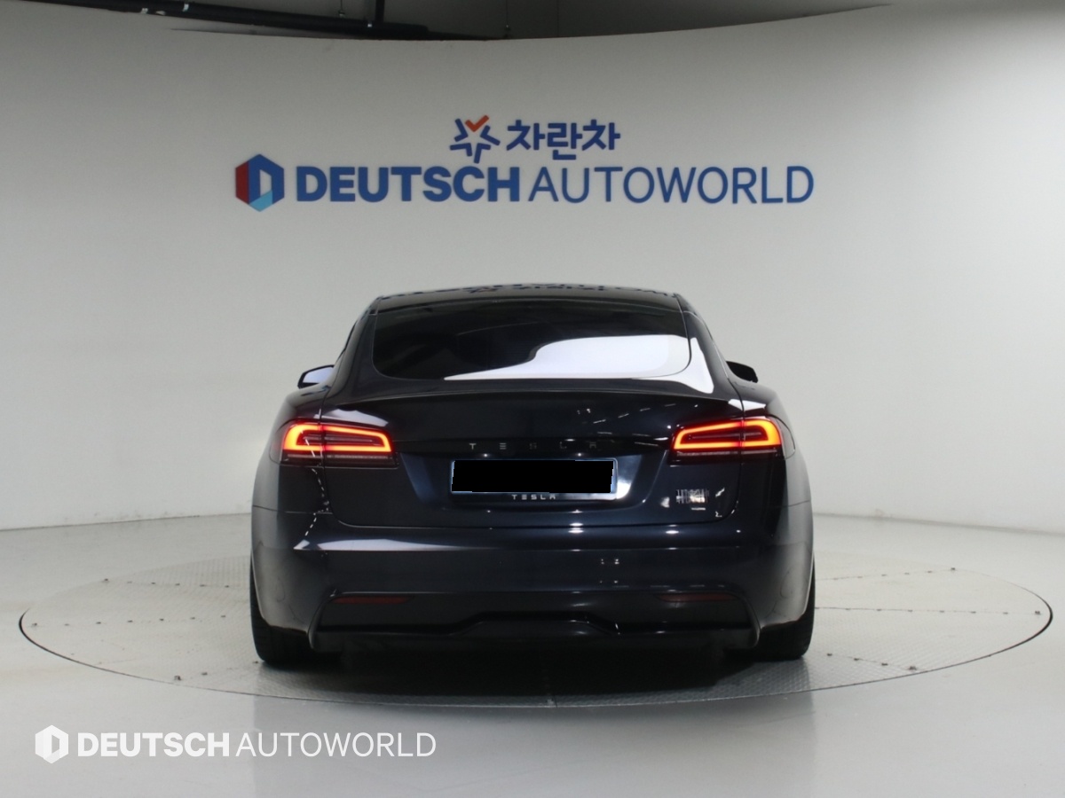 Tesla Model S, 2024 — фото 4 из 12