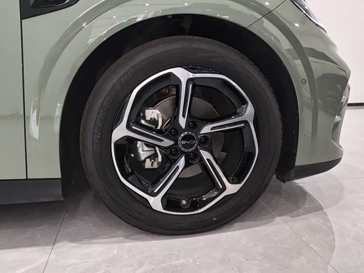 BYD Seal 06 GT, 2024 — фото 6 из 9