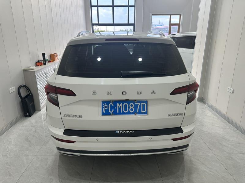 Skoda Karoq, 2023 — фото 5 из 12