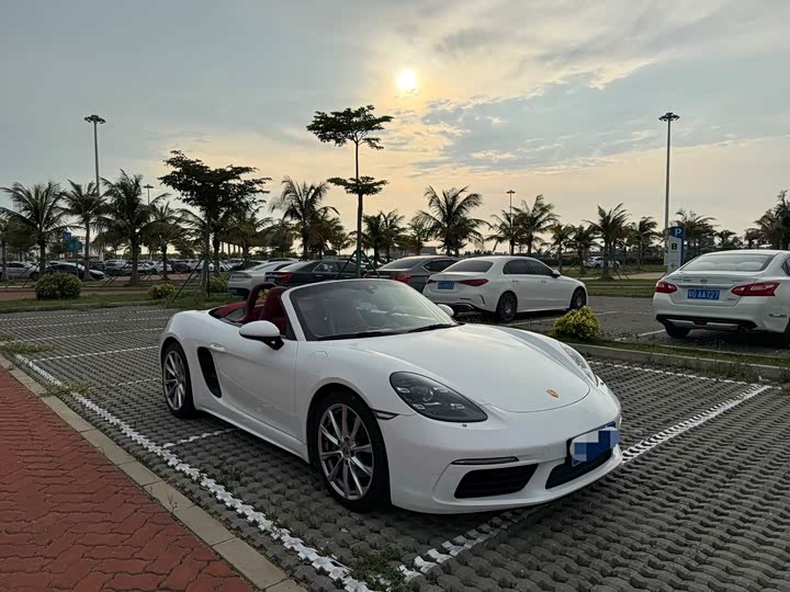 Porsche 718, 2022 — фото 3 из 9