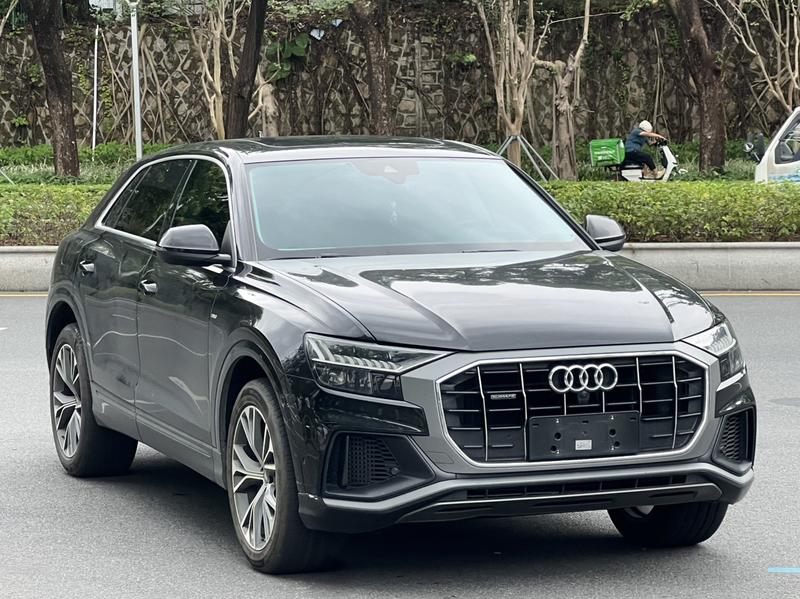 Audi Q8, 2023 — фото 3 из 12