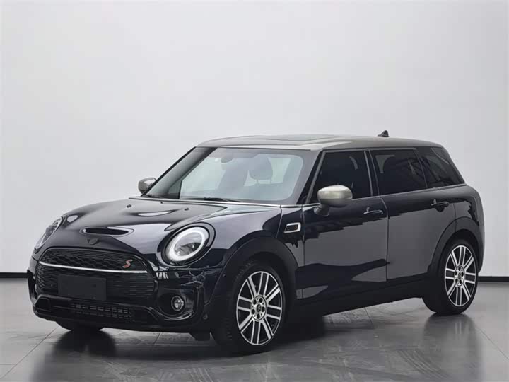 Mini Clubman, 2023 — фото 2 из 9