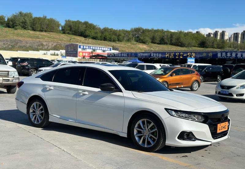 Honda Accord, 2021 — фото 3 из 11
