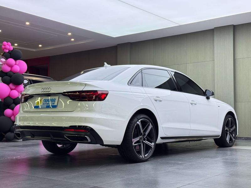 Audi A4L, 2023 — фото 6 из 12