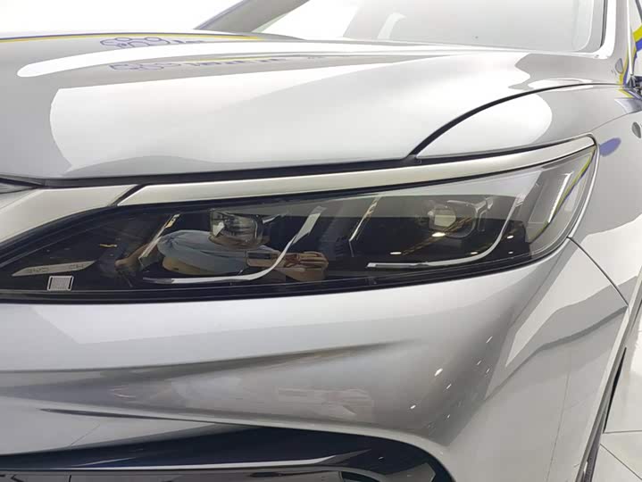 BYD Song Pro Hybrid, 2025 — фото 5 из 9