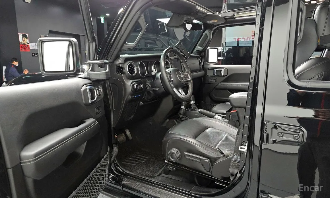 Jeep Wrangler, 2022 — фото 10 из 12
