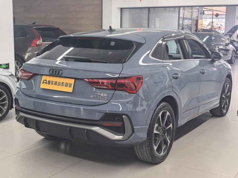 Audi Q3 Sportback, 2022 — фото 6 из 9