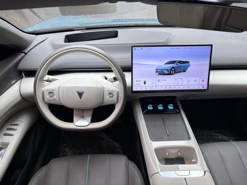 Changan Deepal L07, 2024 — фото 8 из 12