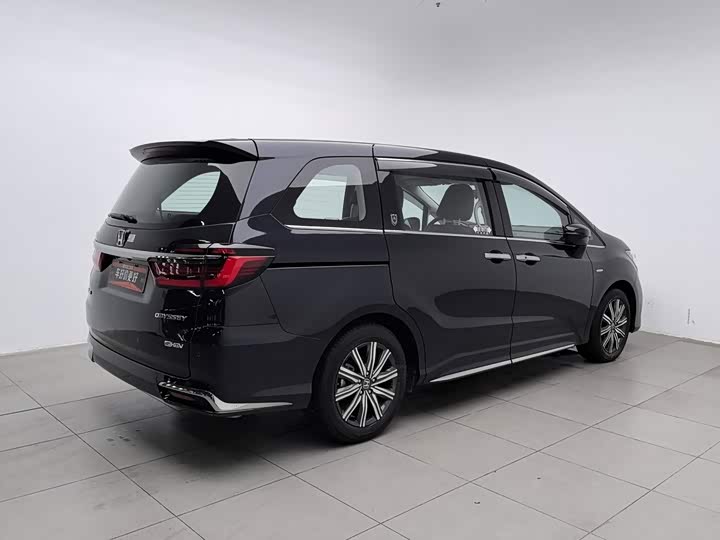 Honda Odyssey, 2024 — фото 2 из 9