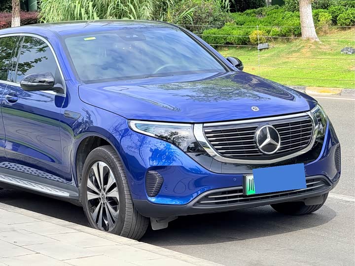 Mercedes-Benz EQC, 2021 — фото 4 из 9
