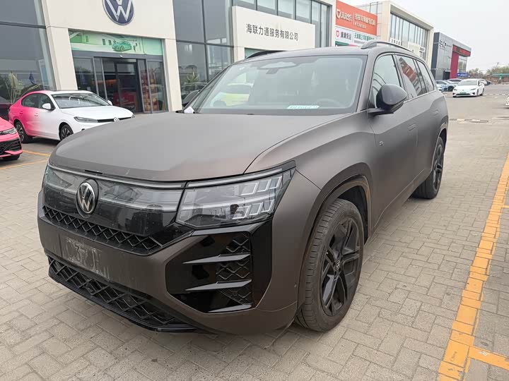 Volkswagen Teramont Pro, 2024 — купить в Курске под ключ