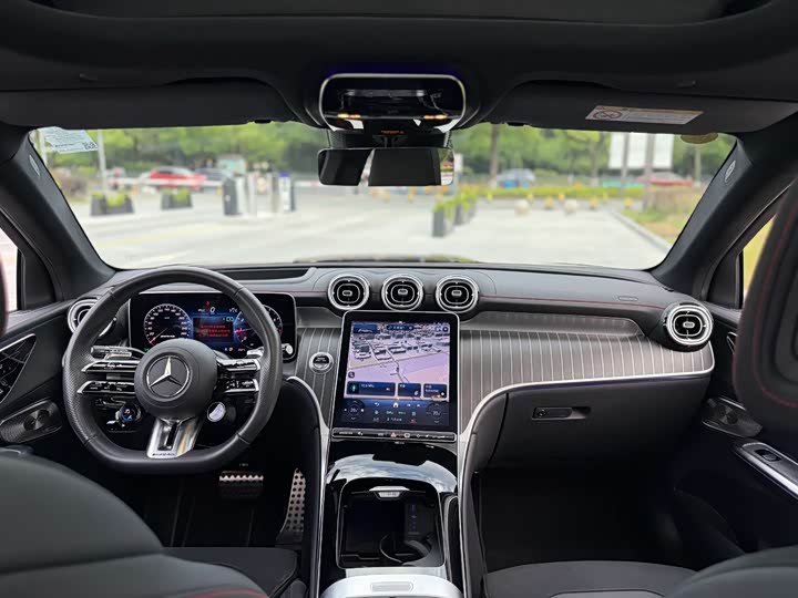 Mercedes-Benz GLC-Class AMG, 2024 — фото 7 из 9
