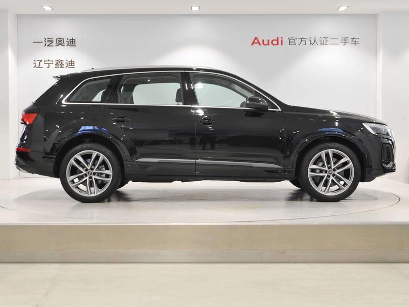 Audi Q7, 2024 — фото 5 из 11