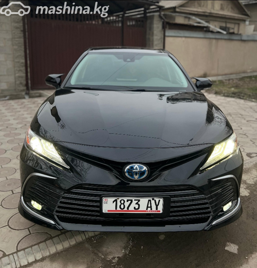 Toyota Camry, 2021 — фото 2 из 6