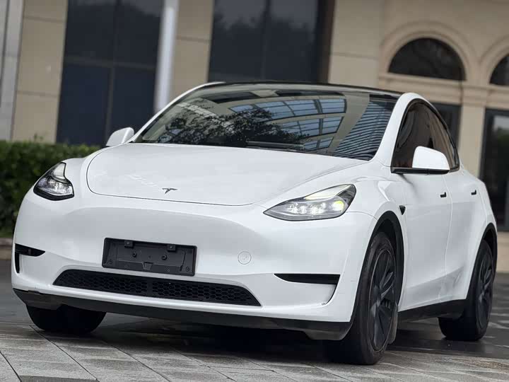 Tesla Model Y, 2023 — купить в Оренбурге под ключ
