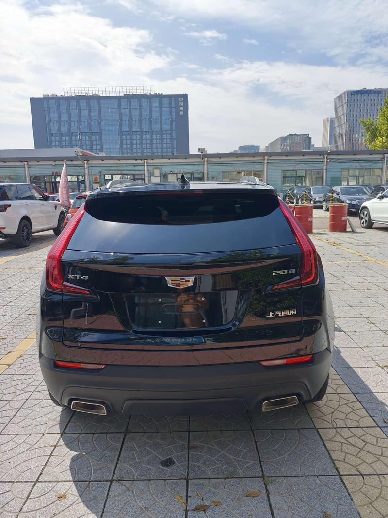 Cadillac XT4, 2023 — фото 4 из 9