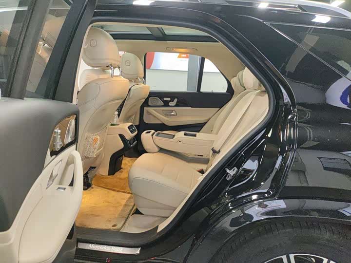 Mercedes-Benz GLE-Class, 2024 — фото 6 из 9