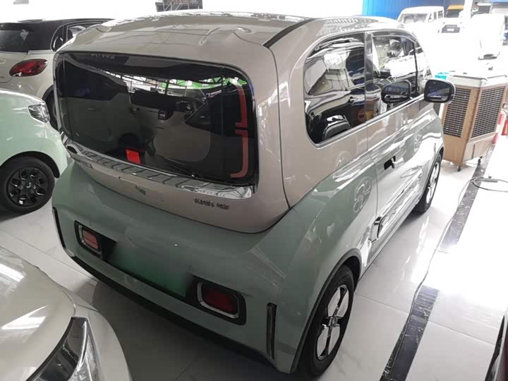 Baojun KiWi EV, 2022 — фото 7 из 9