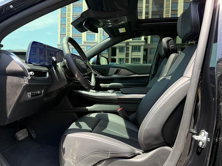 Cadillac XT5, 2024 — фото 5 из 9