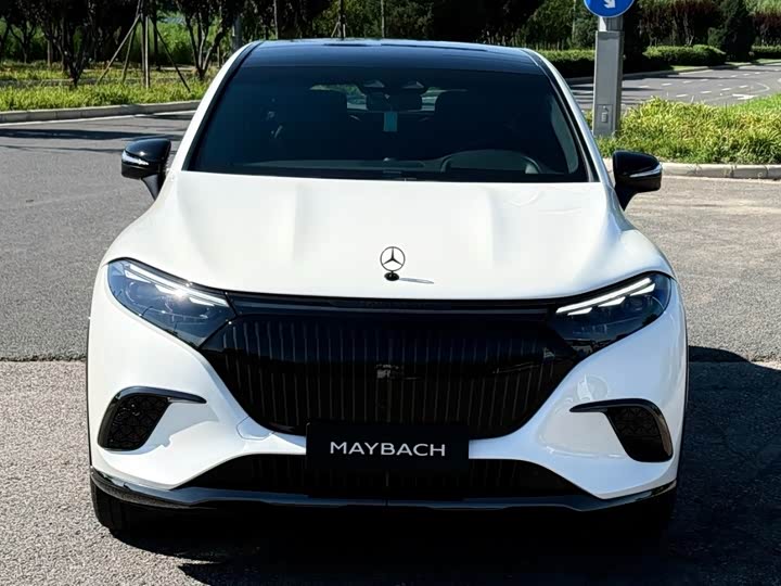 Mercedes-Benz Maybach EQS SUV, 2025 — фото 3 из 9