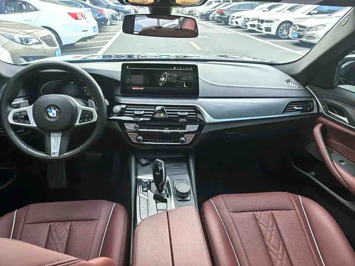 BMW 5 Series, 2022 — фото 5 из 9
