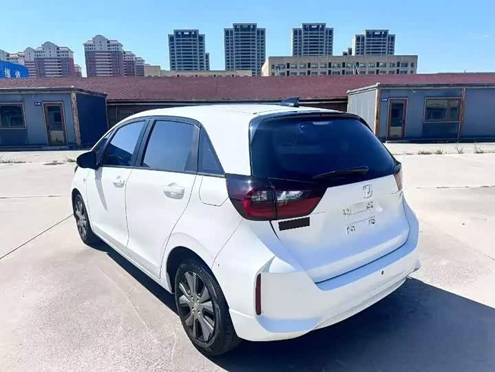 Honda Fit, 2022 — фото 8 из 9
