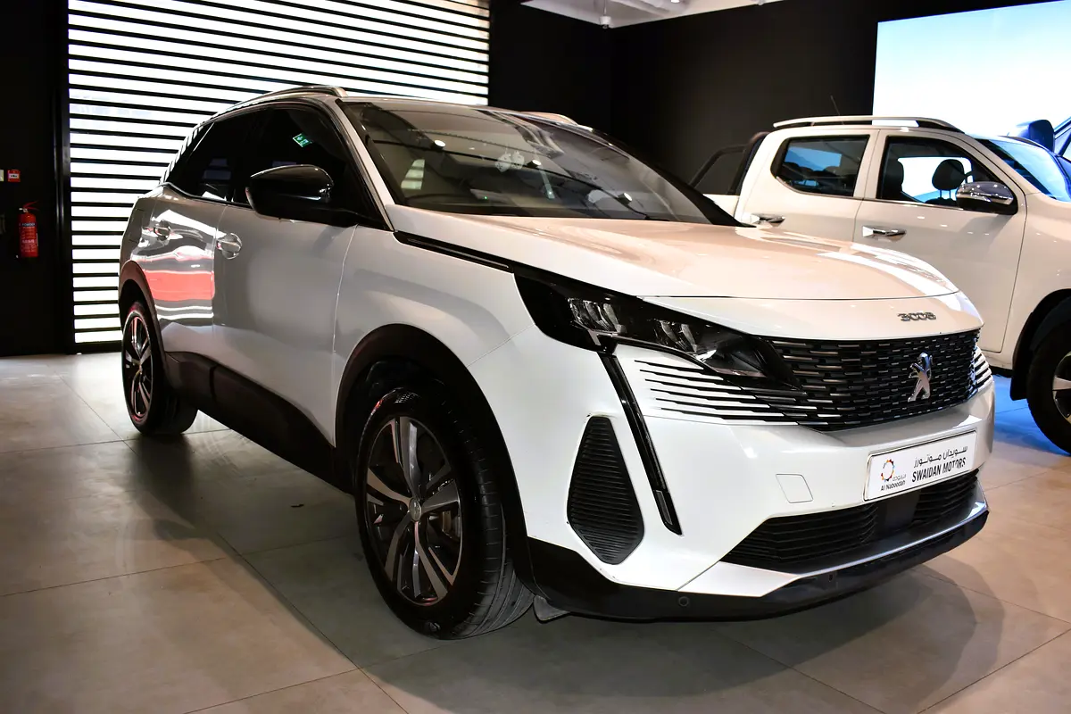 Peugeot 3008, 2023 — фото 4 из 10