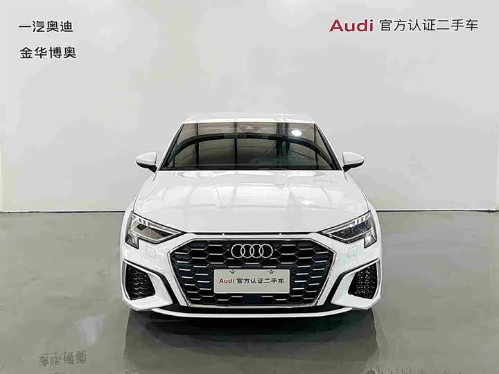 Audi A3, 2023 — фото 2 из 9