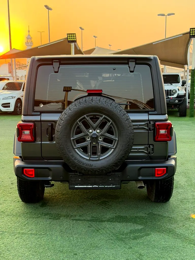 Jeep Wrangler, 2025 — фото 6 из 10