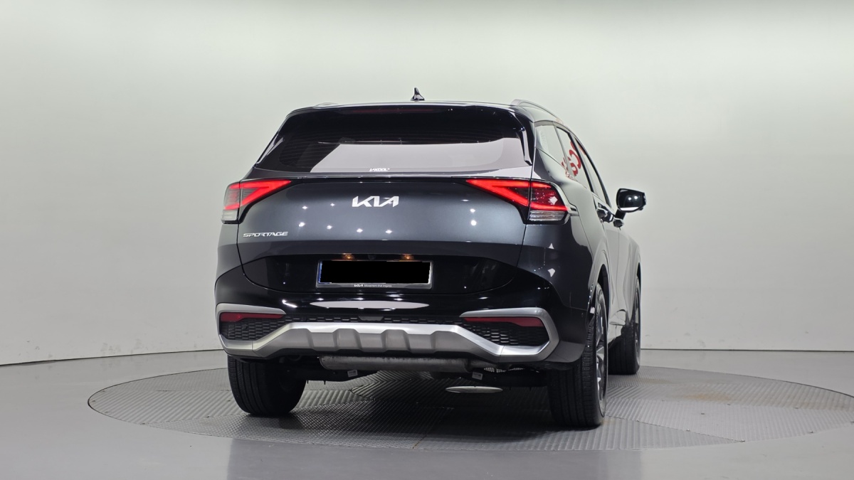 Kia Sportage, 2023 — фото 4 из 12
