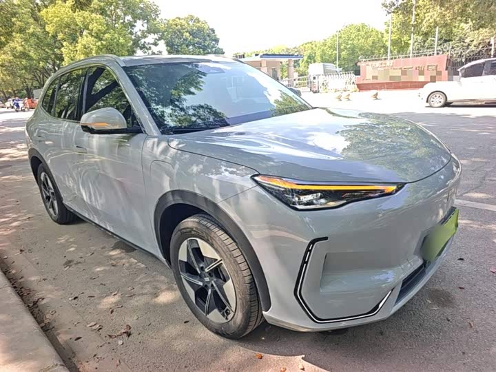 Geely Galaxy E5, 2026 — фото 4 из 9