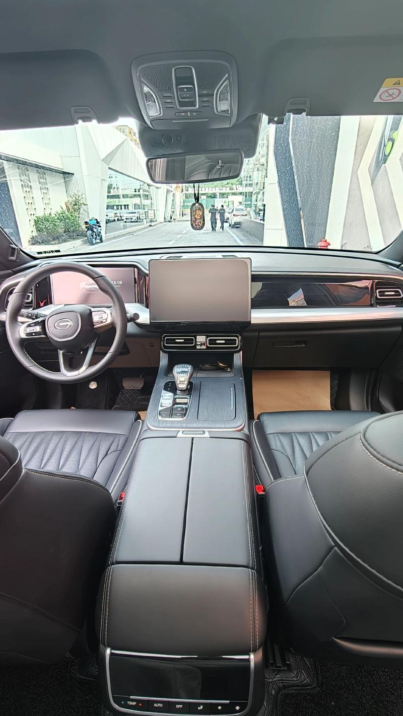 GAC Trumpchi GS8, 2022 — фото 8 из 11