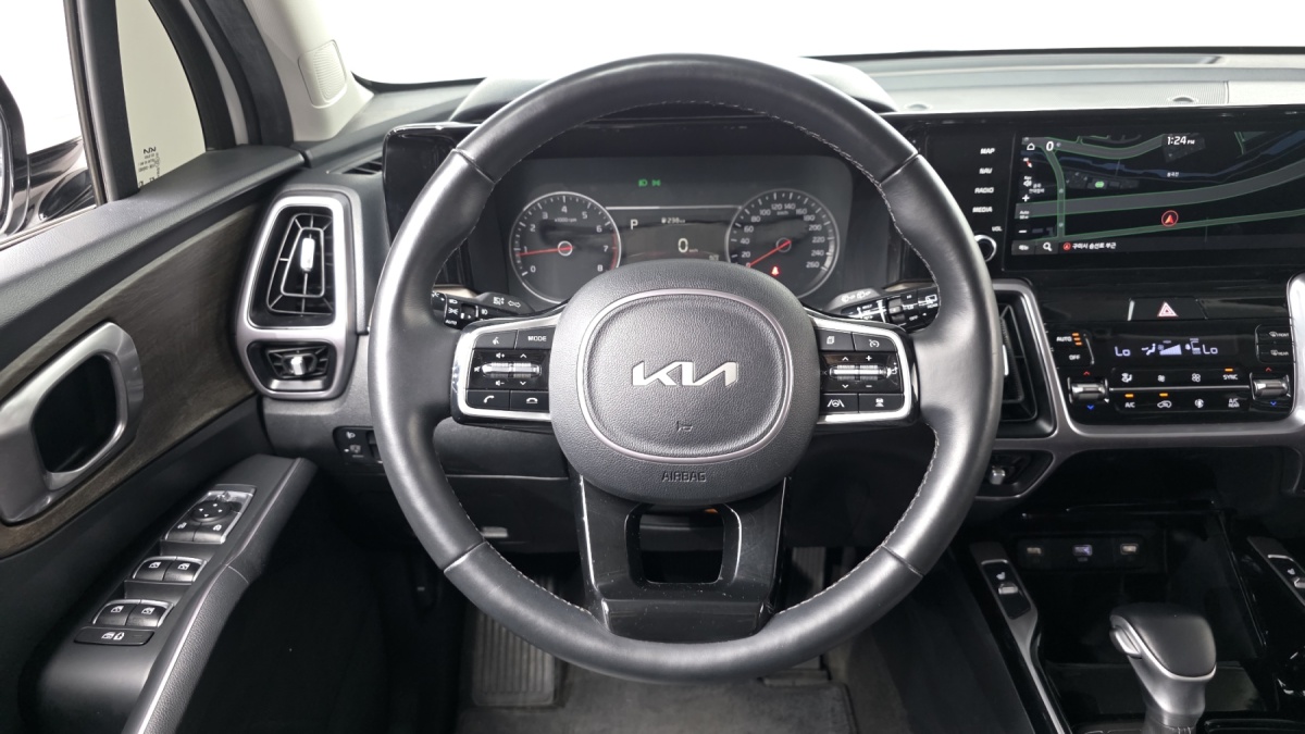 Kia Sorento, 2022 — фото 11 из 12