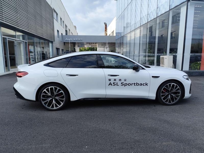 Audi A5L Sportback, 2025 — фото 8 из 12