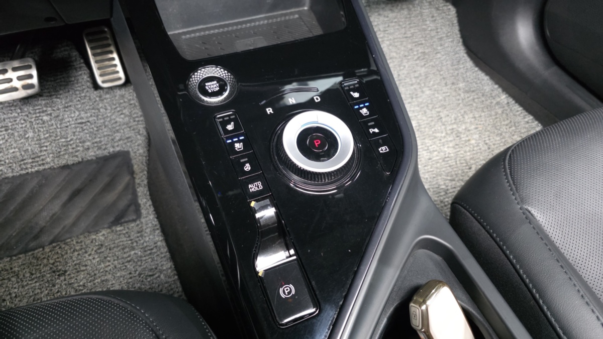Kia Niro, 2022 — фото 9 из 12