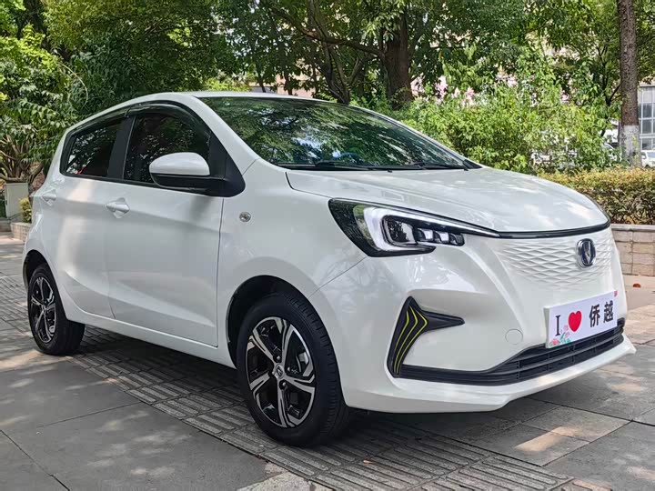 Changan BenBen E-Star, 2022 — фото 3 из 9