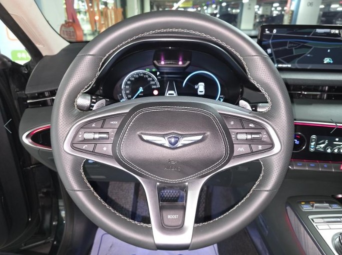 Genesis GV70, 2022 — фото 7 из 12