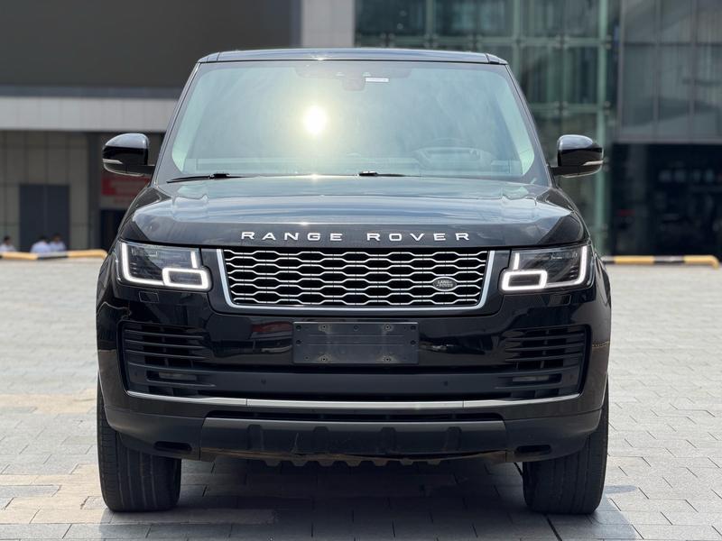 Land Rover Range Rover, 2022 — фото 2 из 11