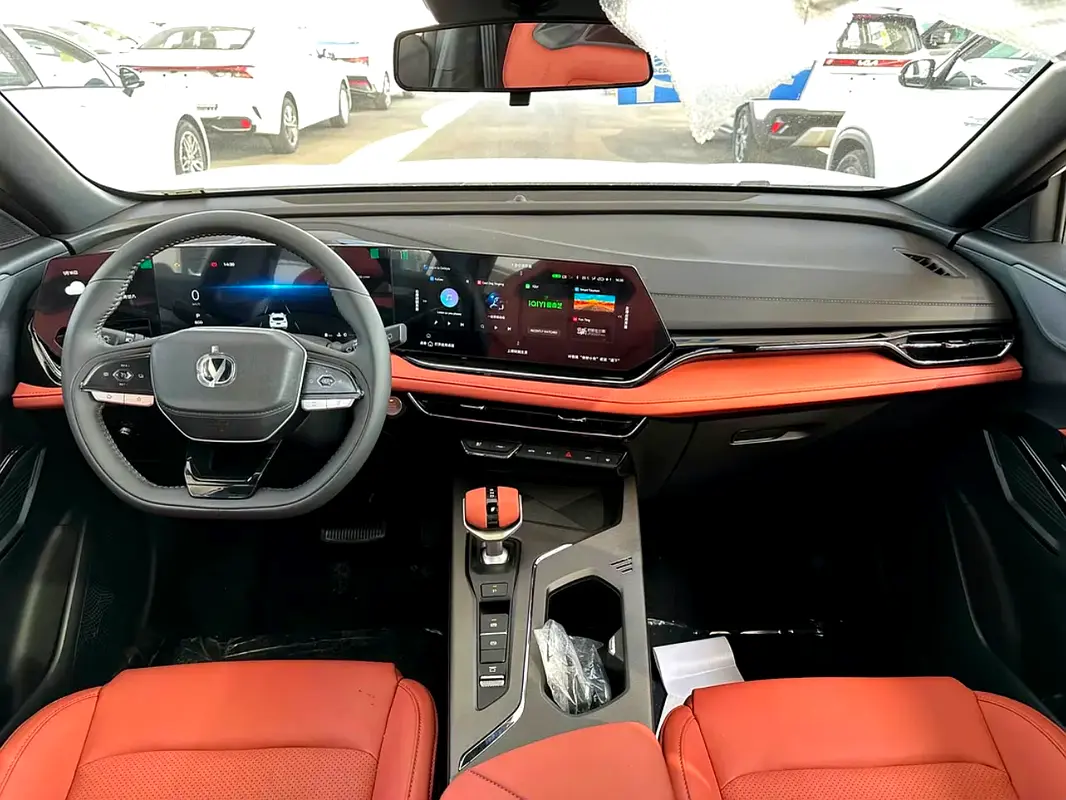 Changan X5 Plus, 2026 — фото 8 из 10