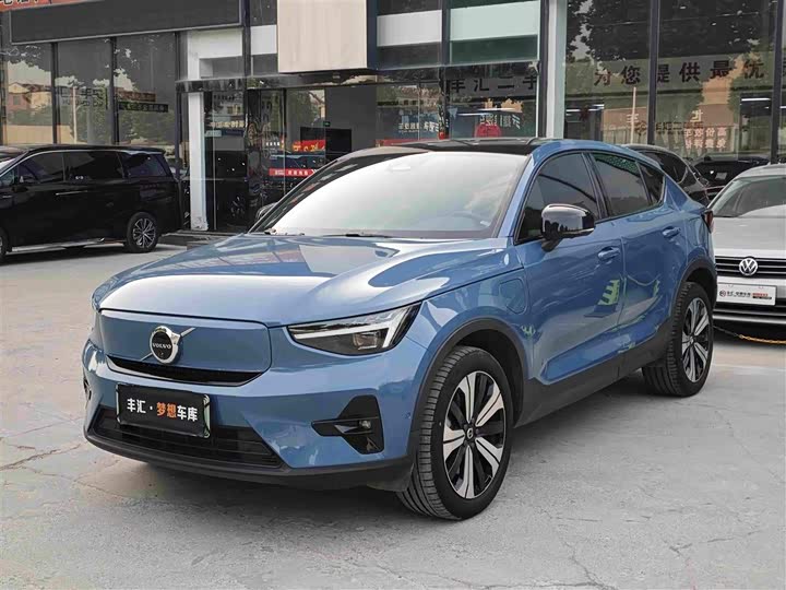 Volvo C40, 2023 — купить в Воронеже под ключ