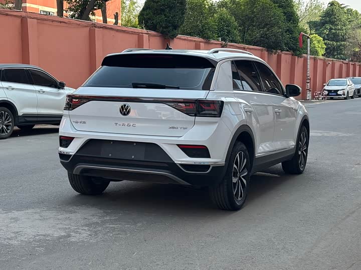 Volkswagen T-Roc, 2024 — фото 4 из 9