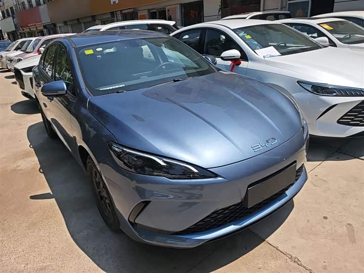 BYD Seal 05 DM-i Hybrid, 2026 — фото 4 из 9