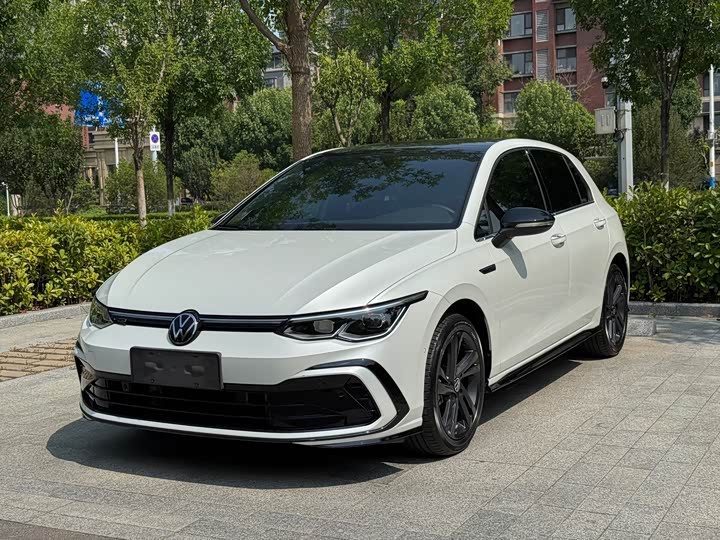 Volkswagen Golf, 2023 — купить в Чебоксарах под ключ